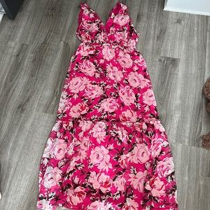 WOMANS maxi gown